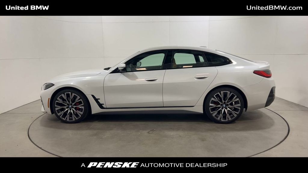 2022 BMW 4 Series 430i 5