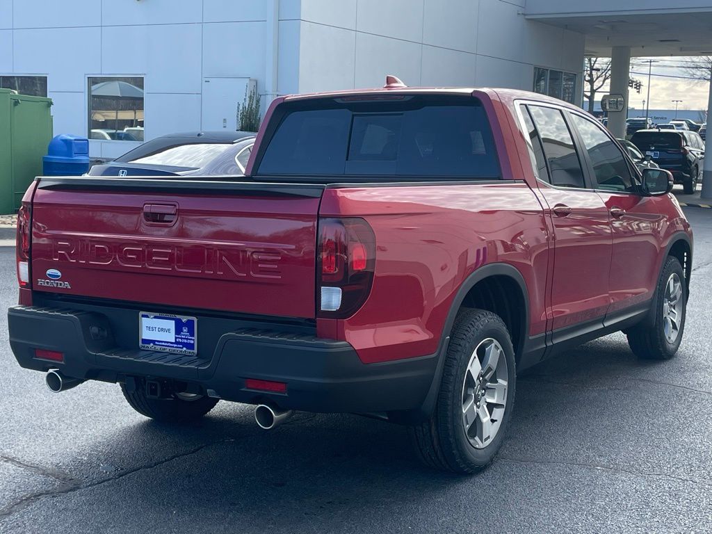 Thumbnail: 2025 Honda Ridgeline - 6