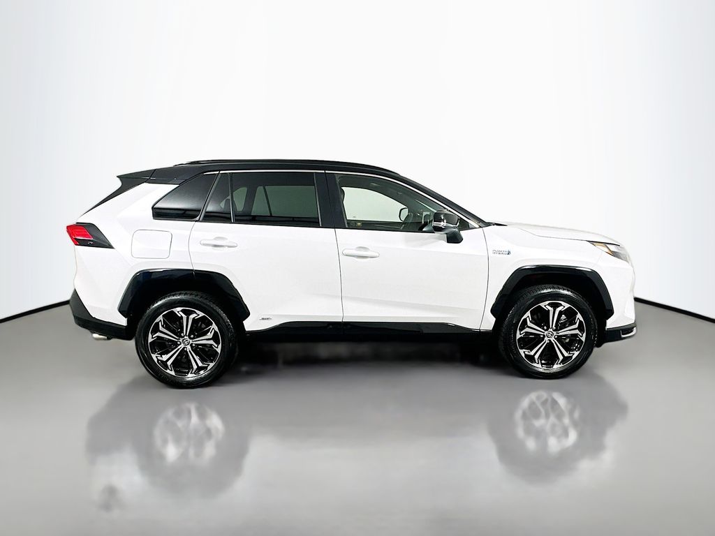 Thumbnail: 2024 Toyota RAV4 - 4