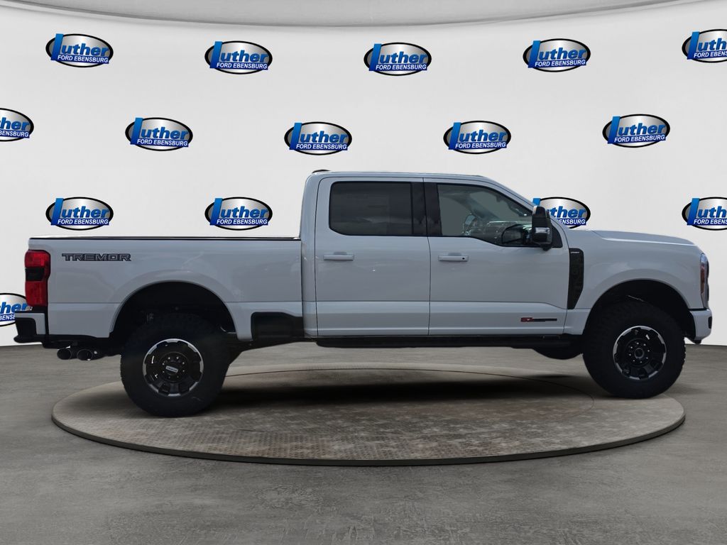 2026 Ford F-350SD Lariat White at Bob Ruth Ford