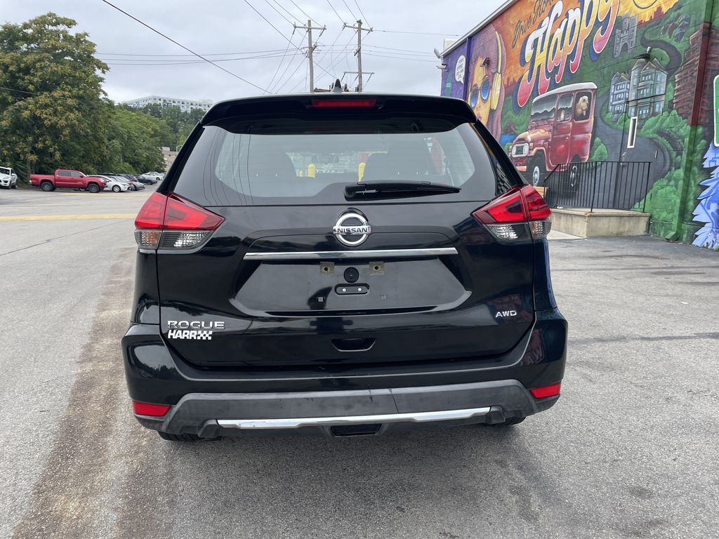 Used 2017 Nissan Rogue SUV