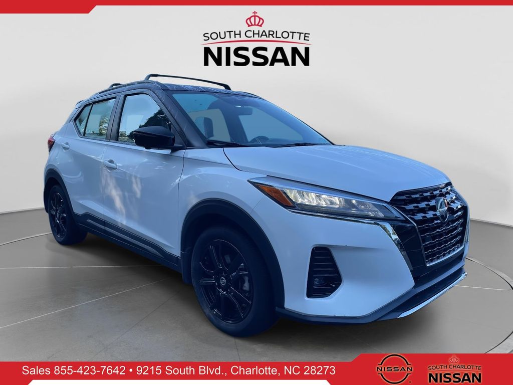 White 2021 Nissan Kicks SUV / Crossover Front-Wheel Drive Continuously Variable Transmission