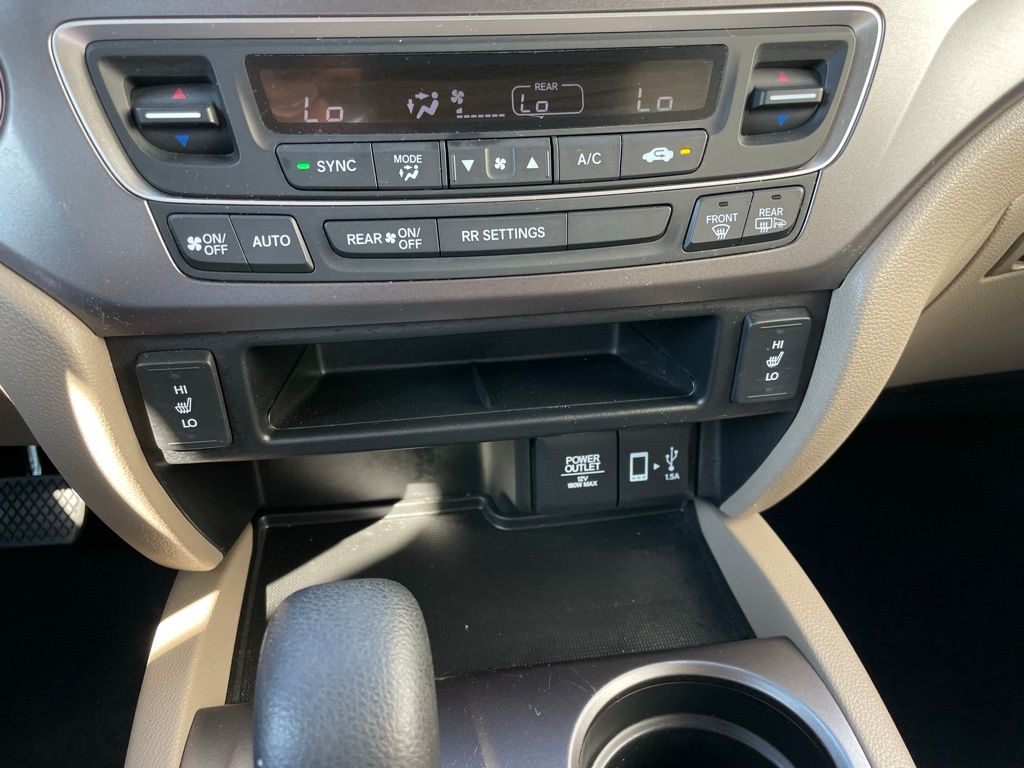 Thumbnail: 2019 Honda Ridgeline - 20