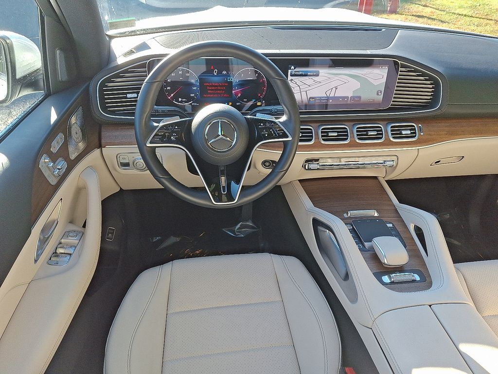 Thumbnail: 2025 Mercedes-Benz GLS - 11