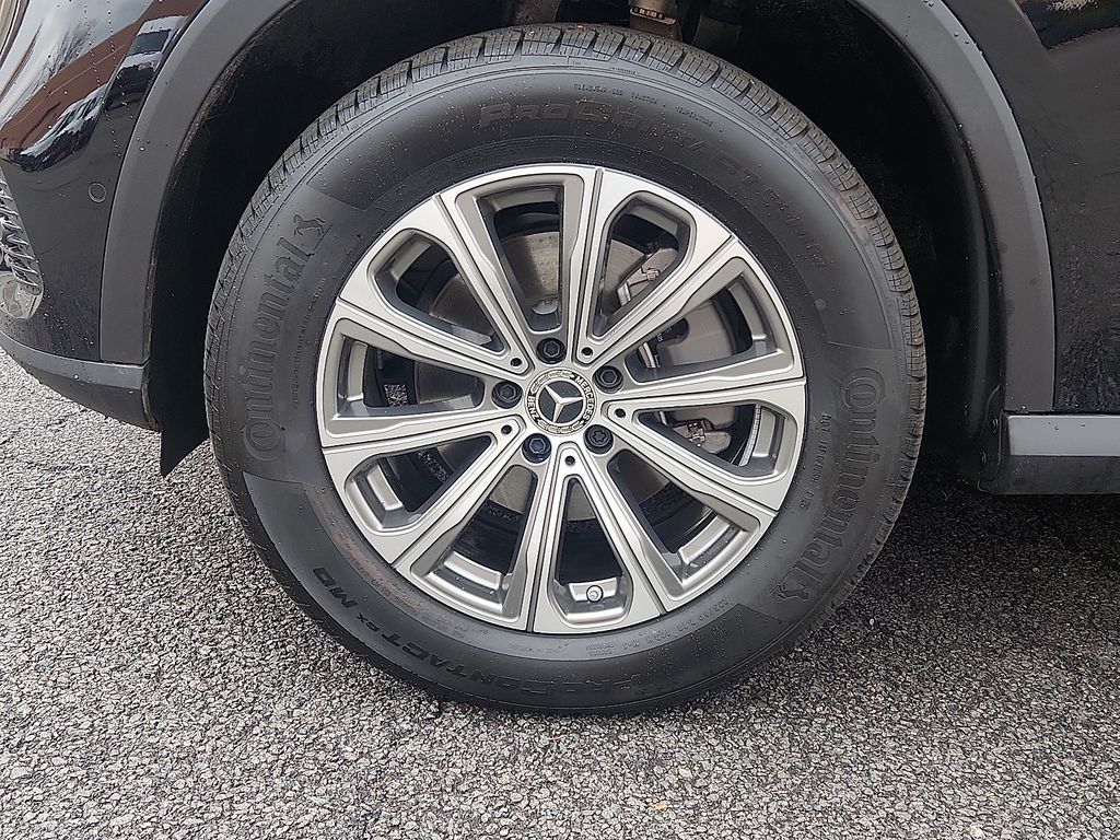 Thumbnail: 2025 Mercedes-Benz GLC - 8