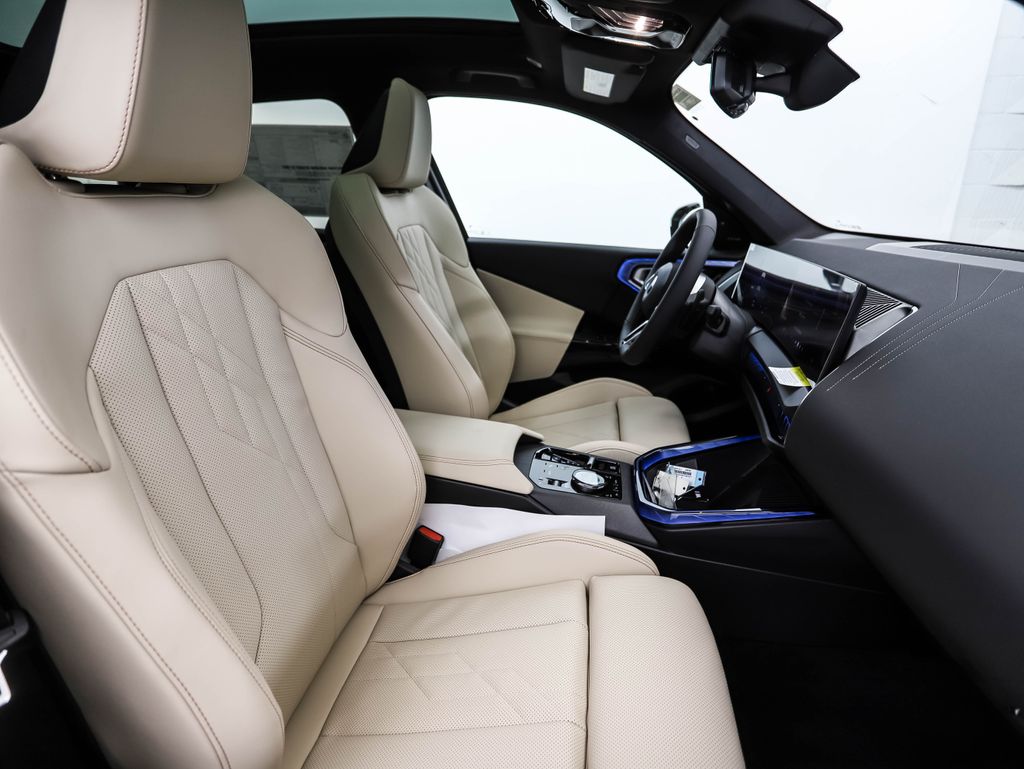Thumbnail: 2026 BMW X3 - 32