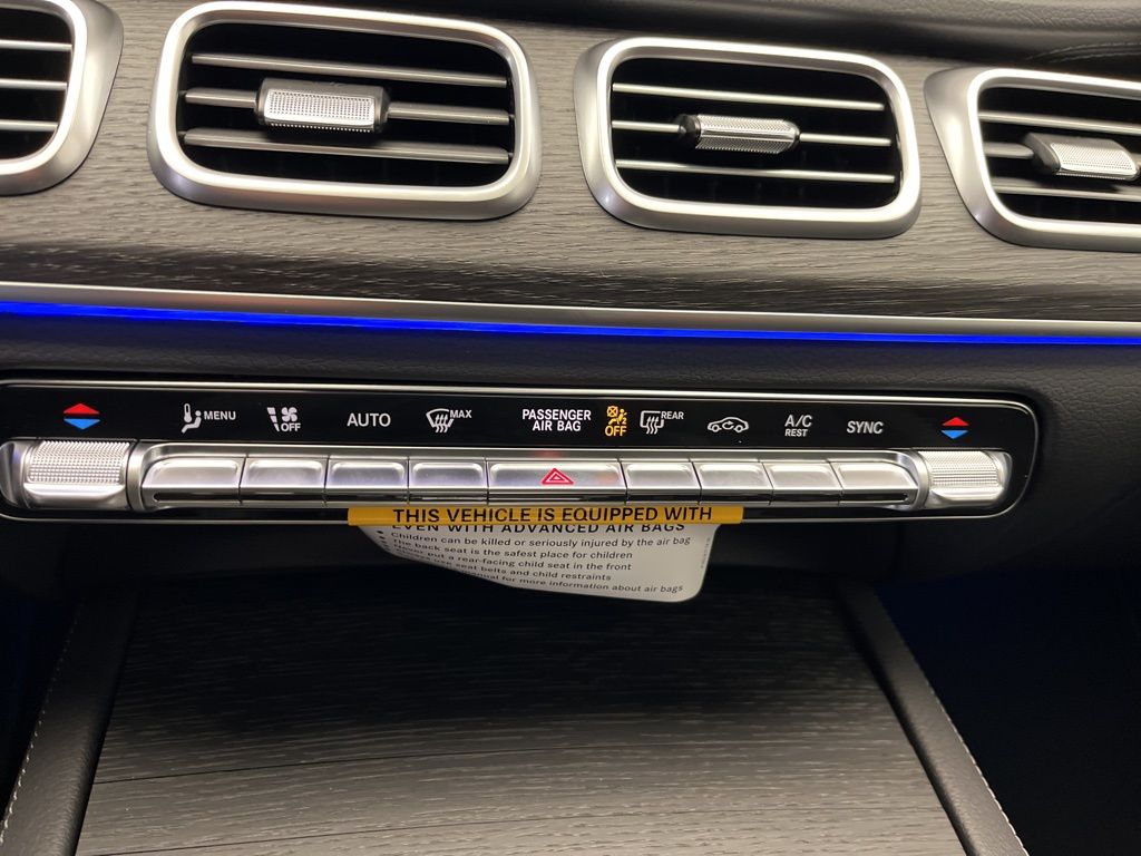 Thumbnail: 2026 Mercedes-Benz GLE - 20