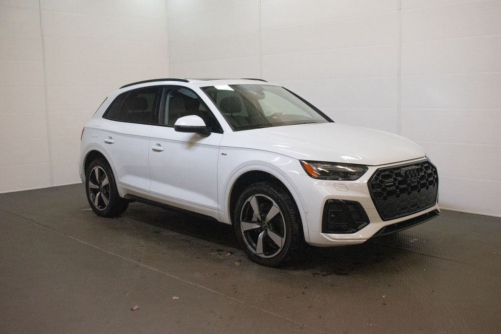2022 Audi Q5 quattro Prestige S Line 45 TFSI