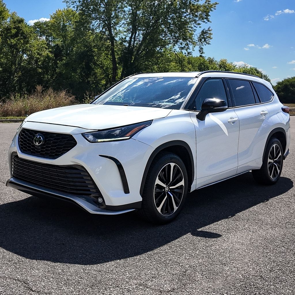 2022 Toyota Highlander XSE - Photo 51