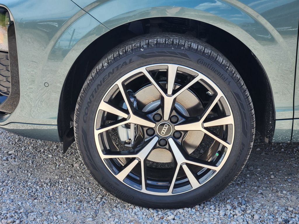 new 2026 Audi Q3 car, priced at $53,320