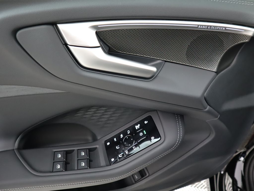 Thumbnail: 2025 Audi A5 - 25