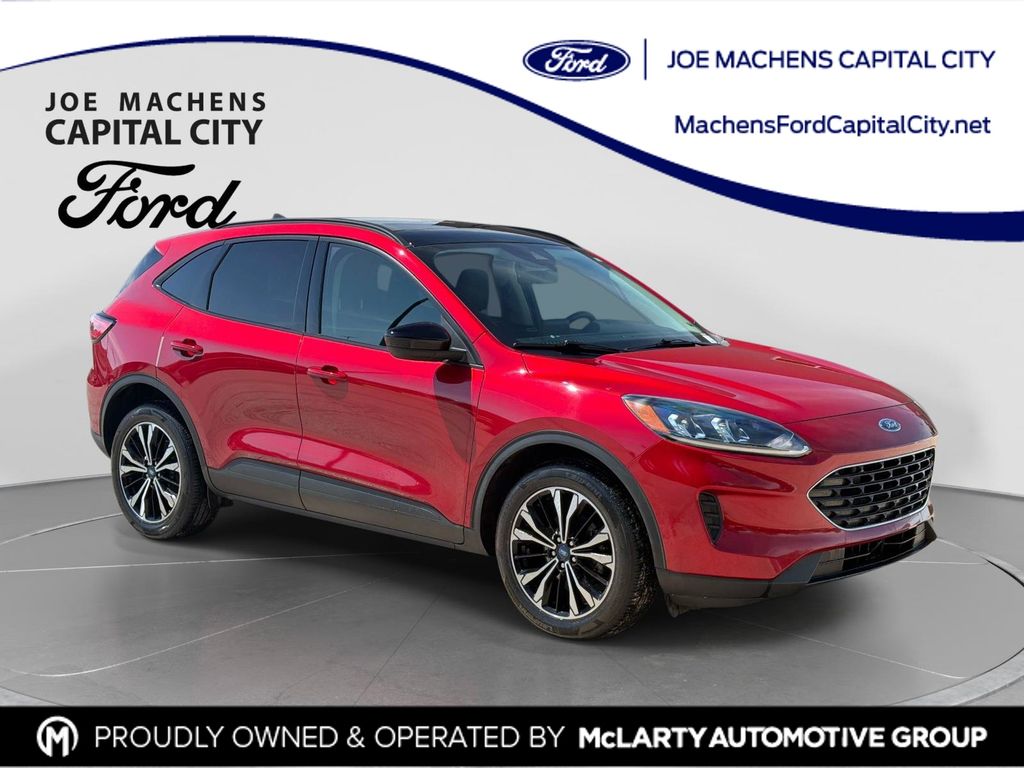 Rapid Red Metallic Tinted Clearcoat 2022 Ford Escape SUV / Crossover All-Wheel Drive 8-Speed Automatic