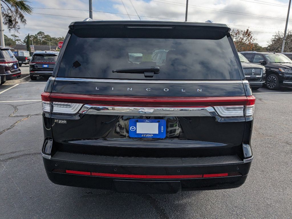 2024 Lincoln Navigator L Reserve