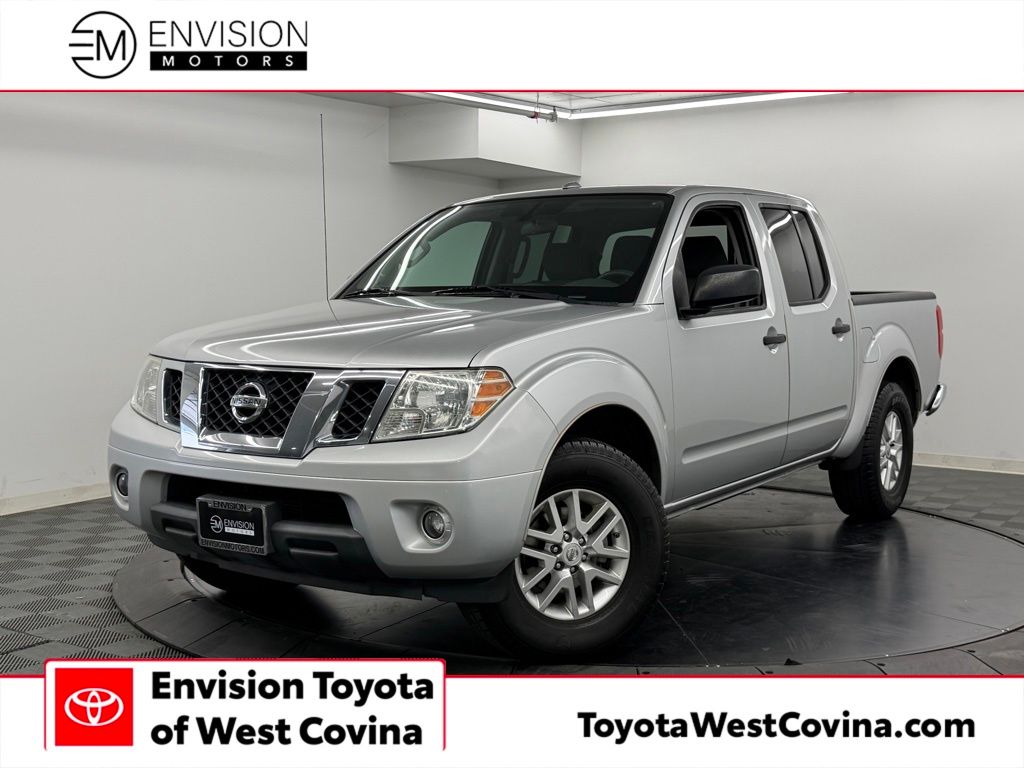 Brilliant Silver 2016 Nissan Frontier SV Crew Cab Pickup Truck 4X2 5-Speed Automatic Overdrive
