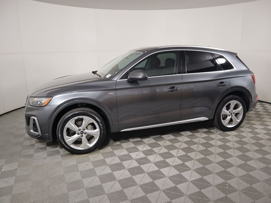 Thumbnail: 2022 Audi Q5 - 8