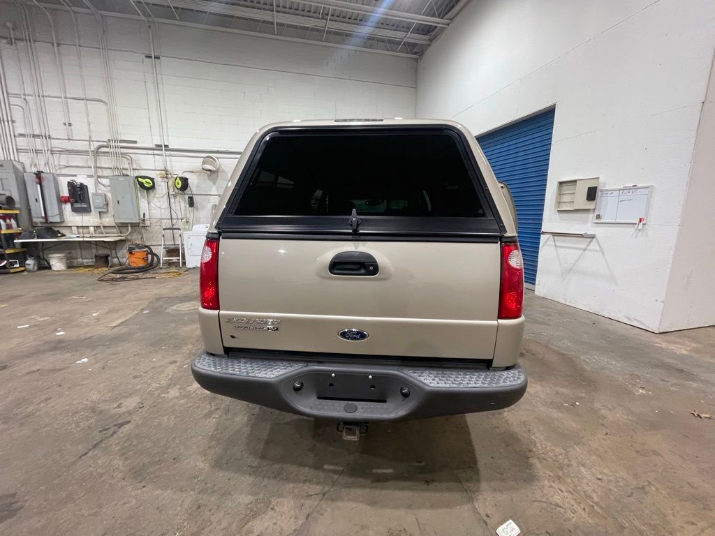2004 Ford Explorer Sport Trac XLT - Photo 8
