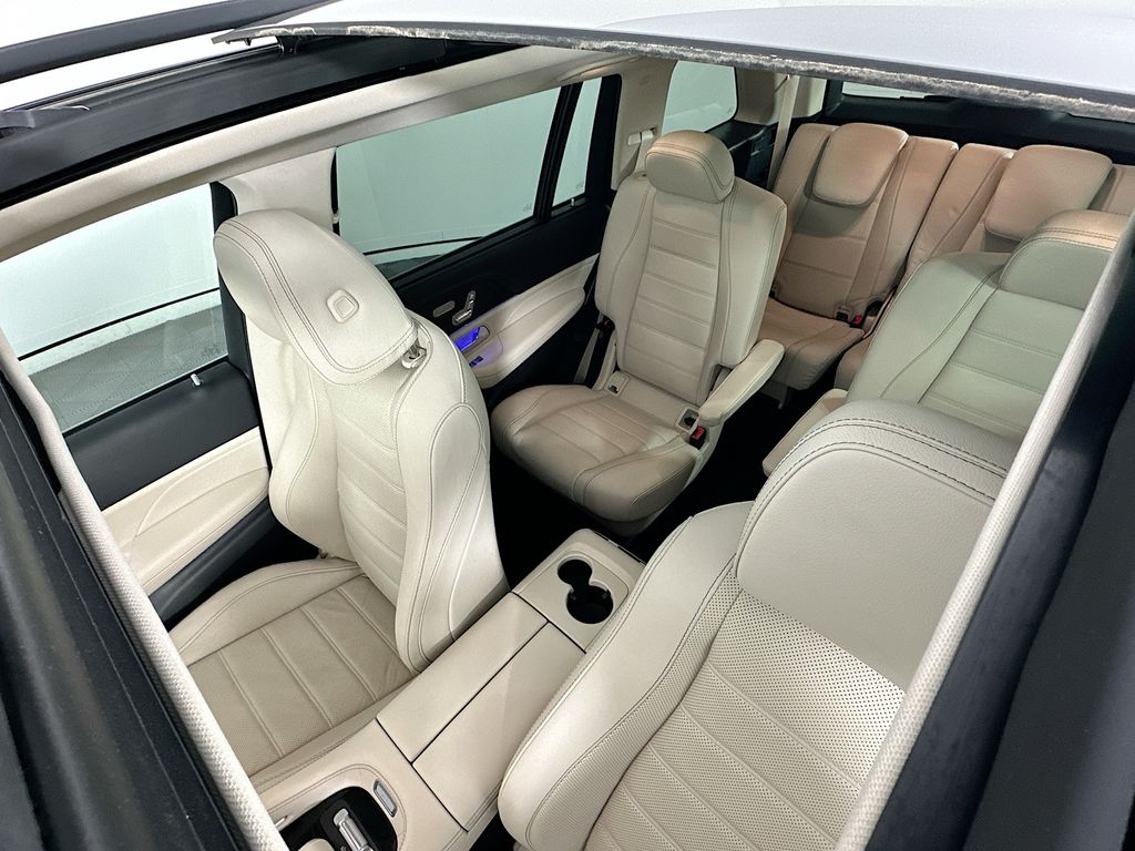 Thumbnail: 2022 Mercedes-Benz GLS - 22