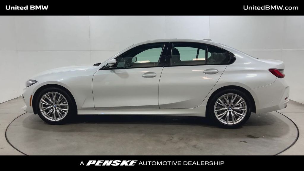 Thumbnail: 2023 BMW 3 Series - 5