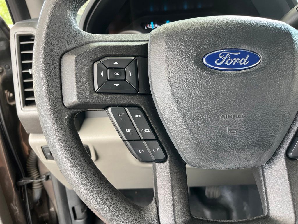 Thumbnail: 2022 Ford Econoline - 20