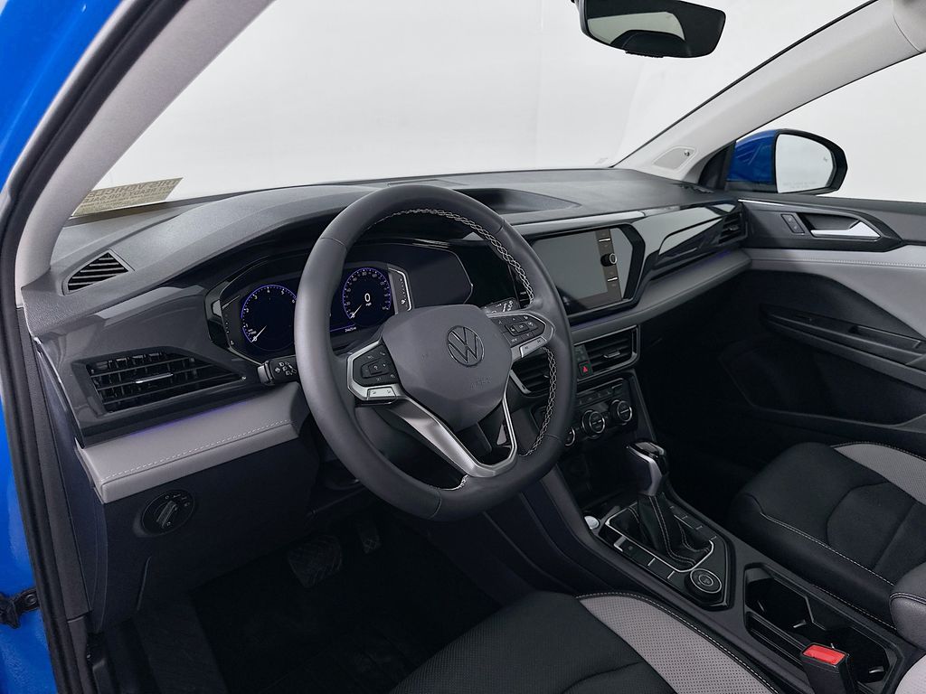 Thumbnail: 2023 Volkswagen Taos - 9
