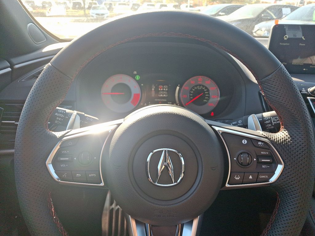 Thumbnail: 2025 Acura RDX - 11