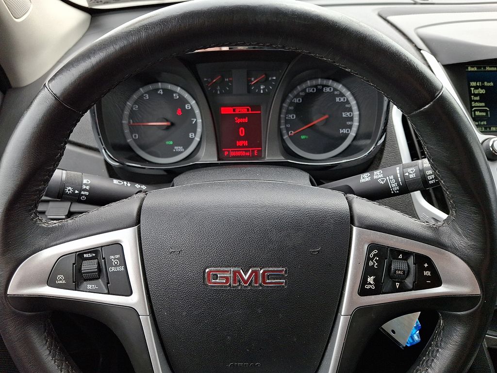2017 GMC Terrain — photo 19