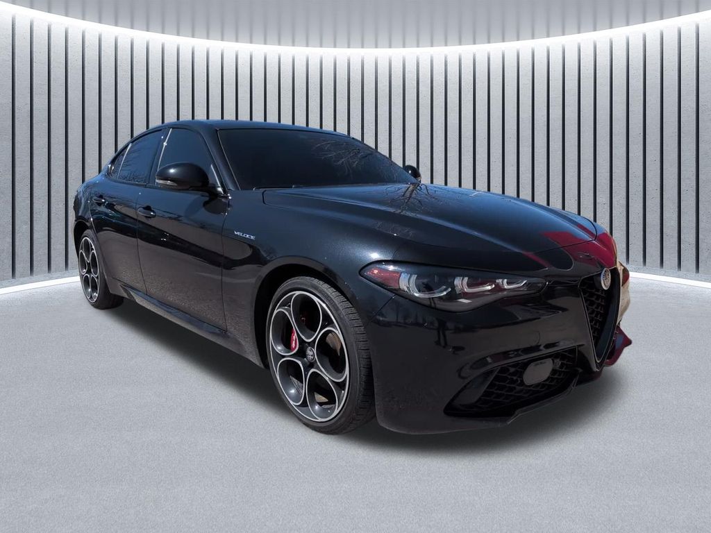 Vulcano Black Metallic 2024 Alfa Romeo Giulia Sedan All-Wheel Drive 8-Speed Automatic