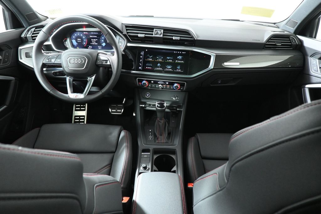 Thumbnail: 2025 Audi Q3 - 4