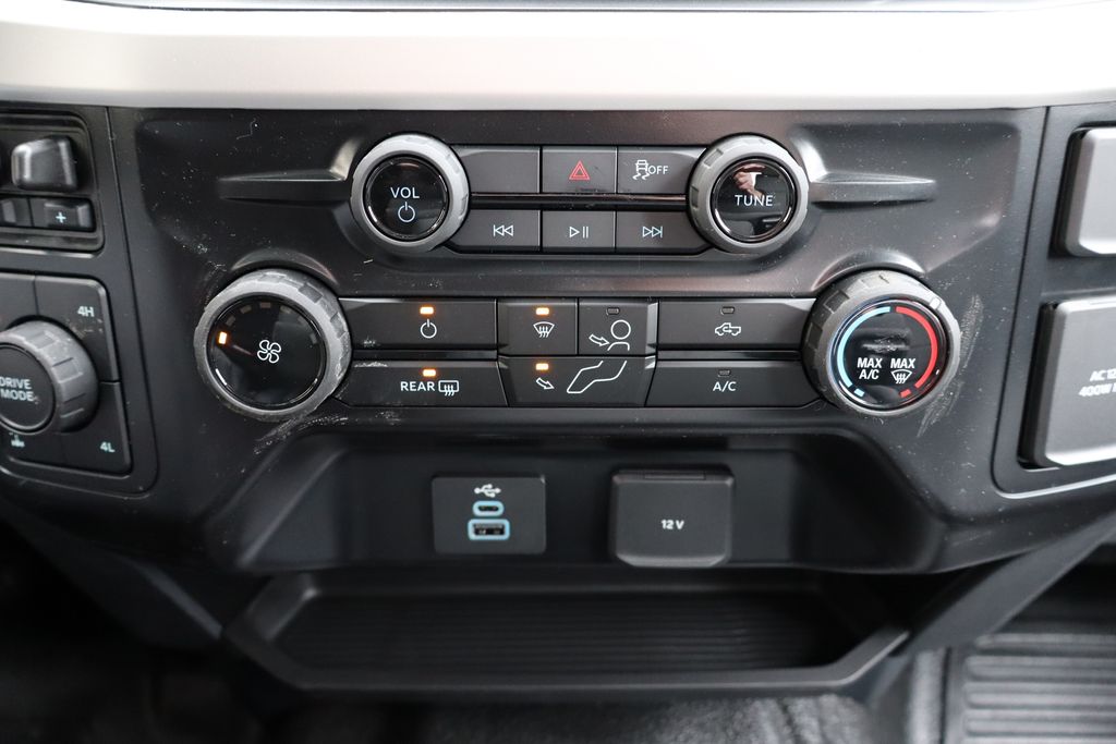new 2026 Ford F-250SD car, priced at $52,651