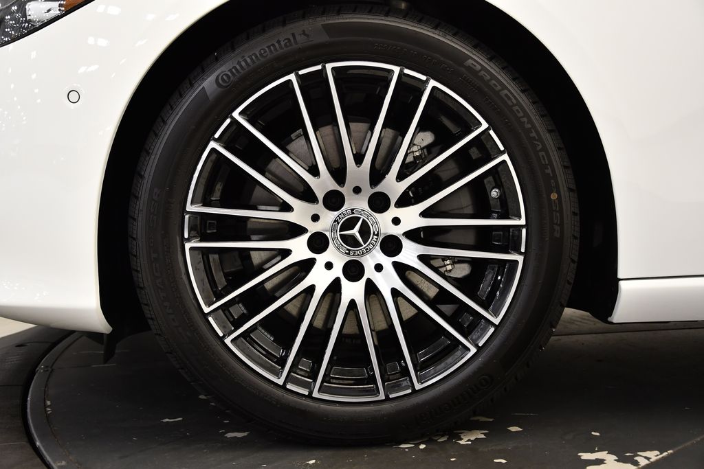 Thumbnail: 2025 Mercedes-Benz C-Class - 13