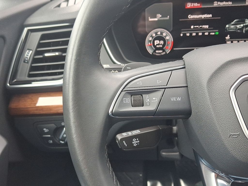 Thumbnail: 2022 Audi Q5 - 21