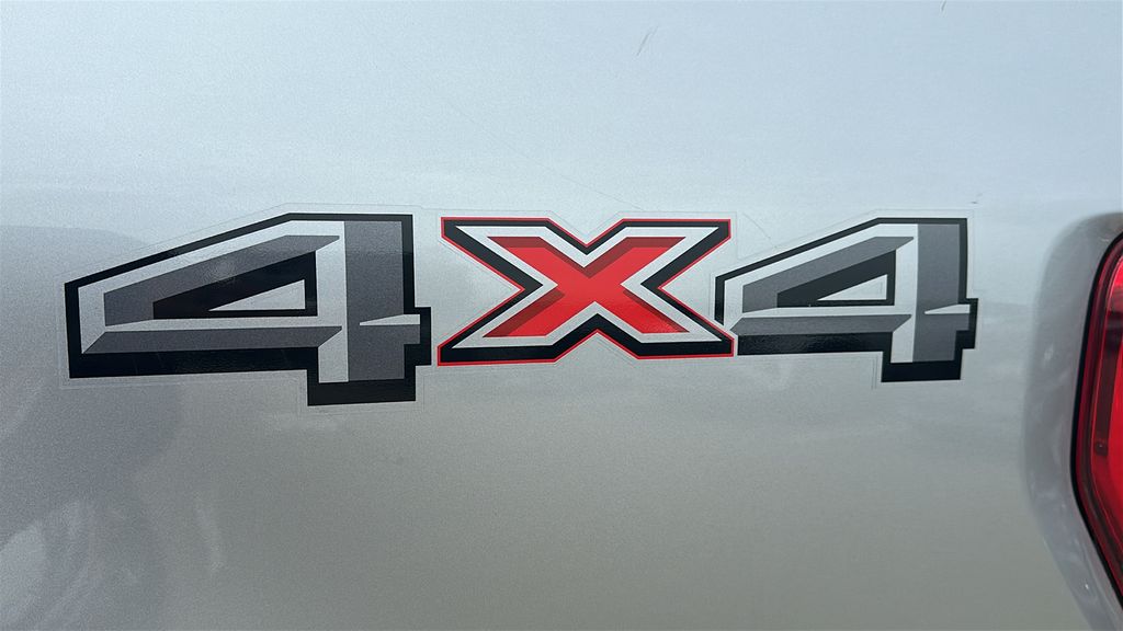 2022 Ford F-150 XL - 4