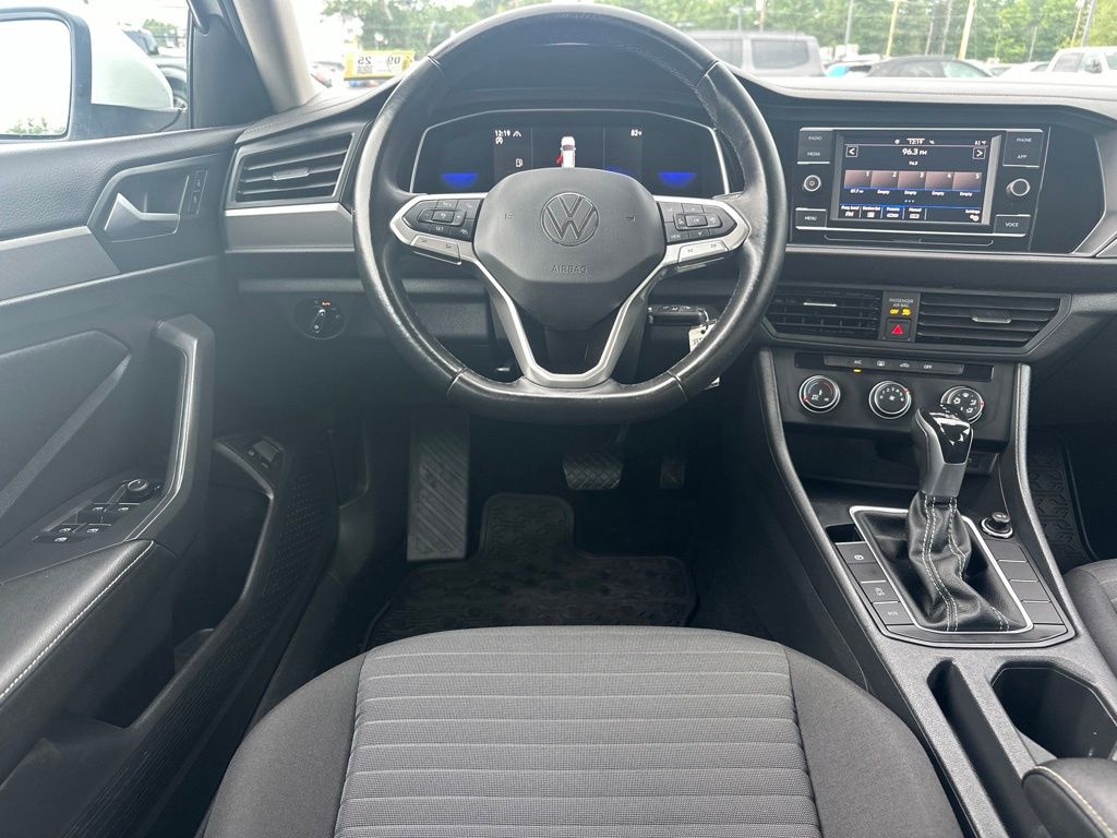 Used 2022 Volkswagen Jetta Sedan
