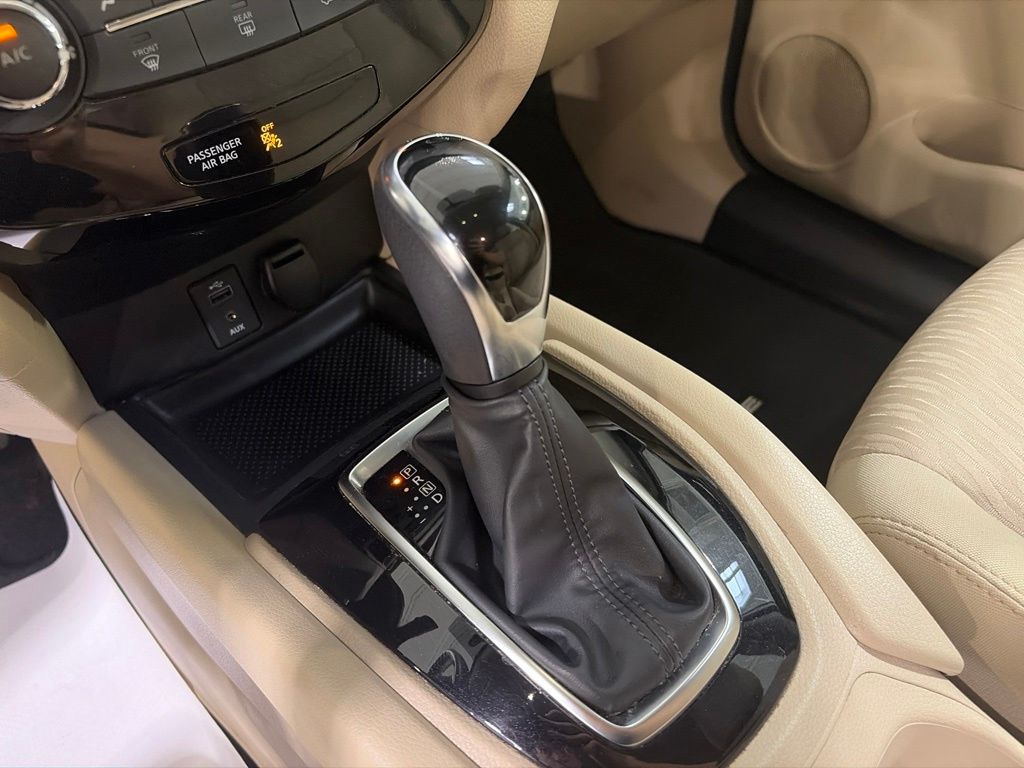 2017 Nissan Rogue S White at Sutliff Volkswagen