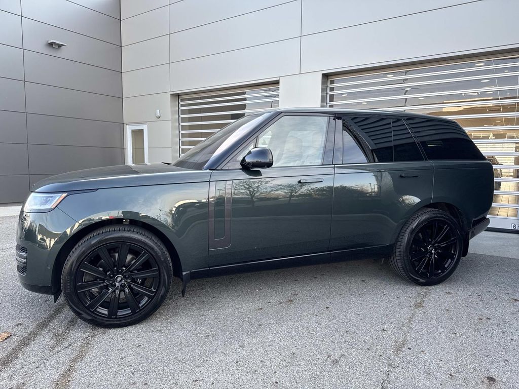 Certified Used 2023 Green Land Rover SE image 3
