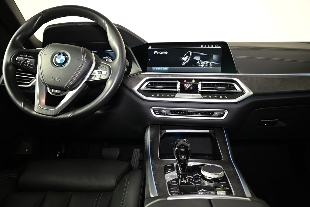 Thumbnail: 2022 BMW X5 - 16