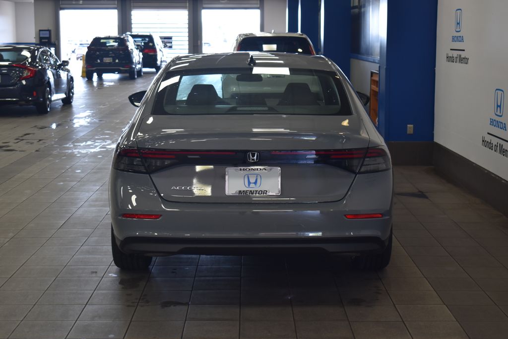 2025 Honda Accord SE 6