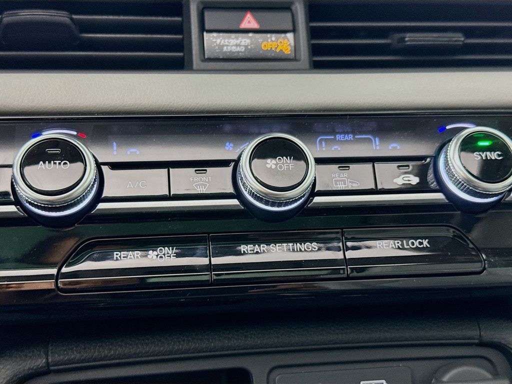 New Car 2025 Honda Pilot  Touring For Sale Under $60,000 In Austin, Texas