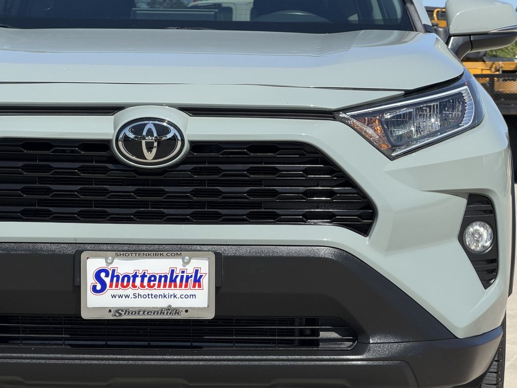 Used 2021 Toyota RAV4 SUV