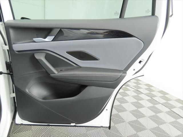 Thumbnail: 2026 Volkswagen Tiguan - 25