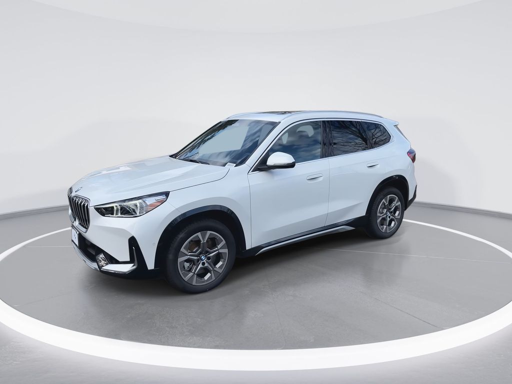 2025 BMW X1 xDrive28i 4