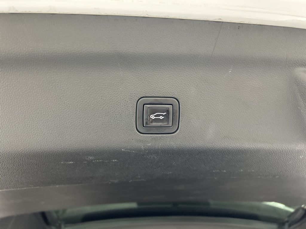 used 2023 Chevrolet Suburban car, priced at $59,984