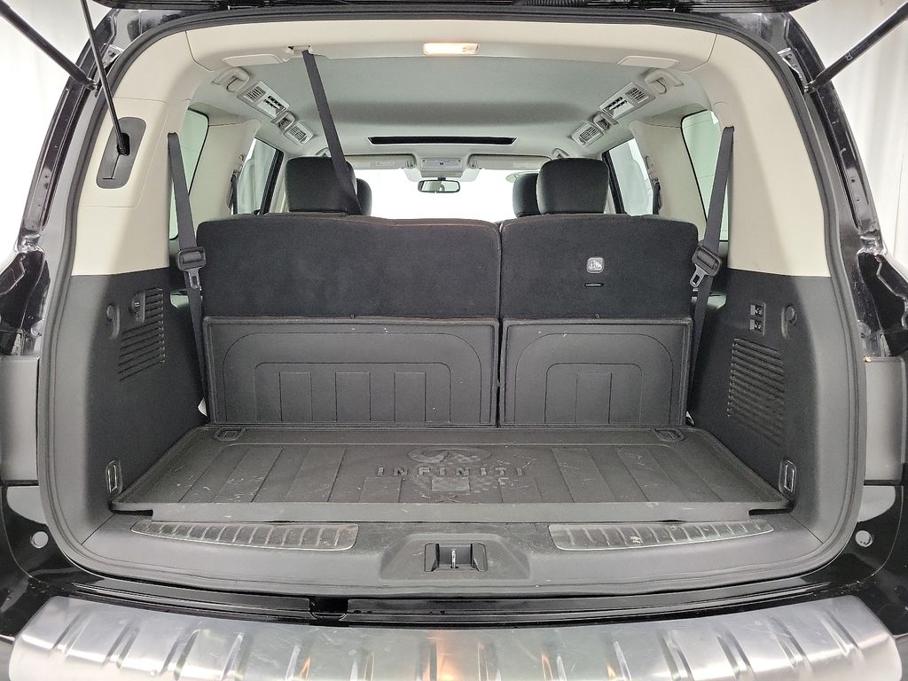 2019 INFINITI QX80 Luxe 26