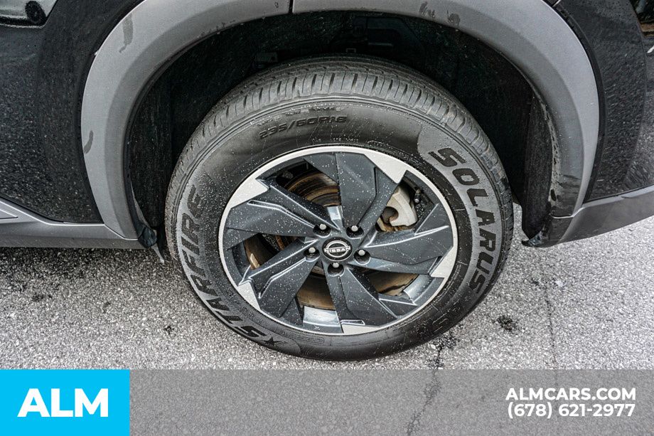 Used 2025 Black Nissan SV image 17