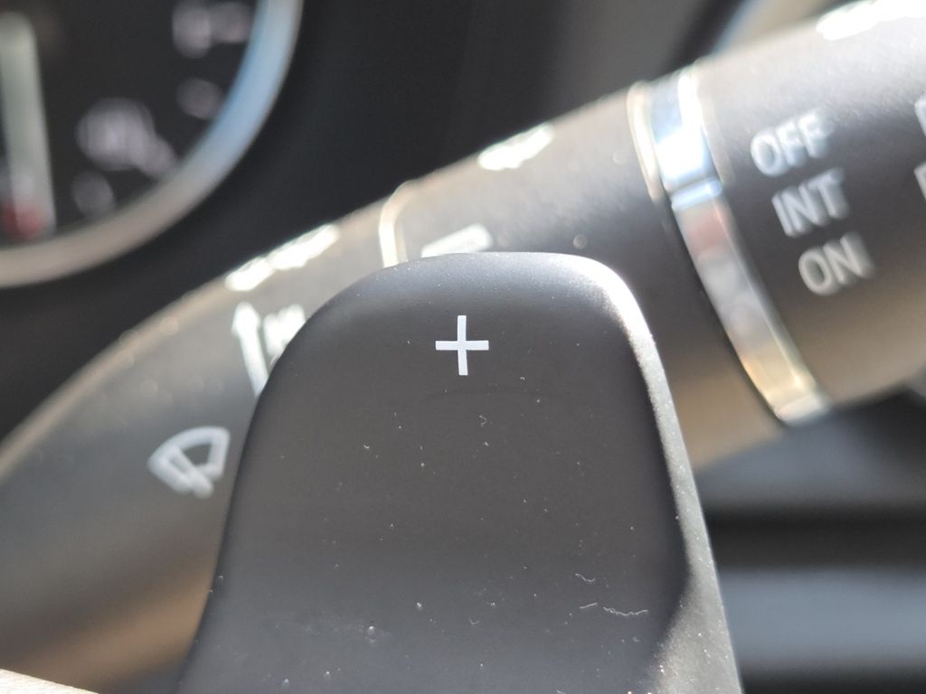 Used 2024 Black Buick Avenir image 14
