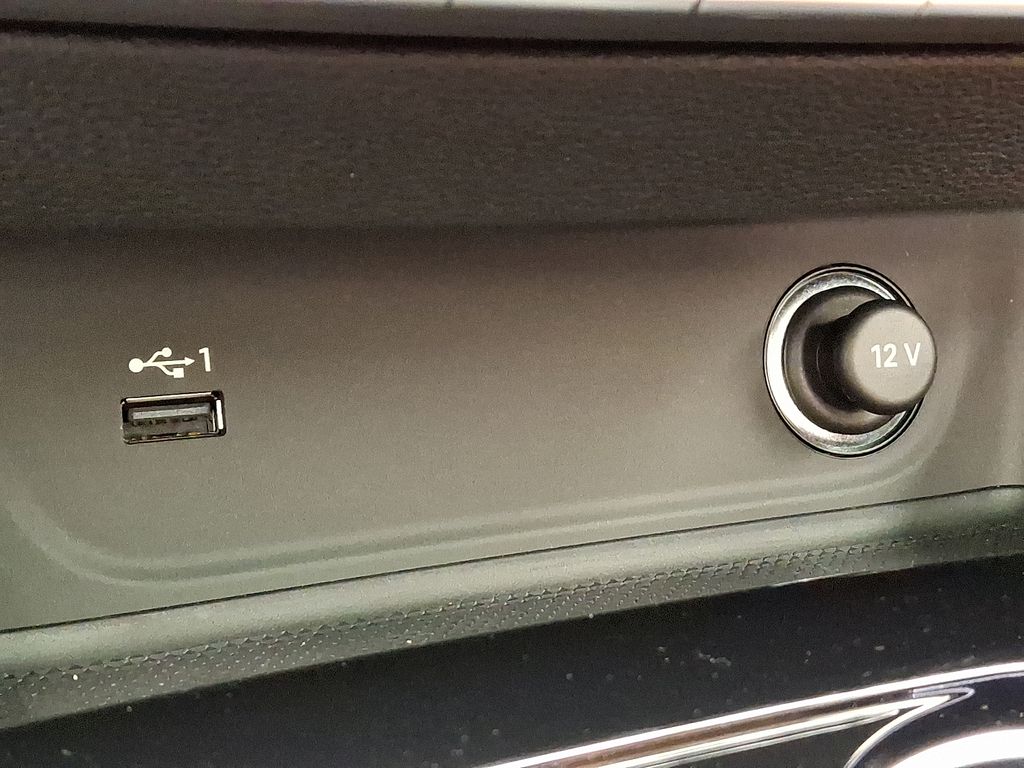 Thumbnail: 2022 Audi A4 - 23