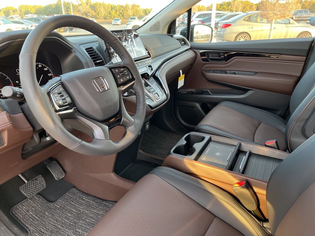 Thumbnail: 2026 Honda Odyssey - 19