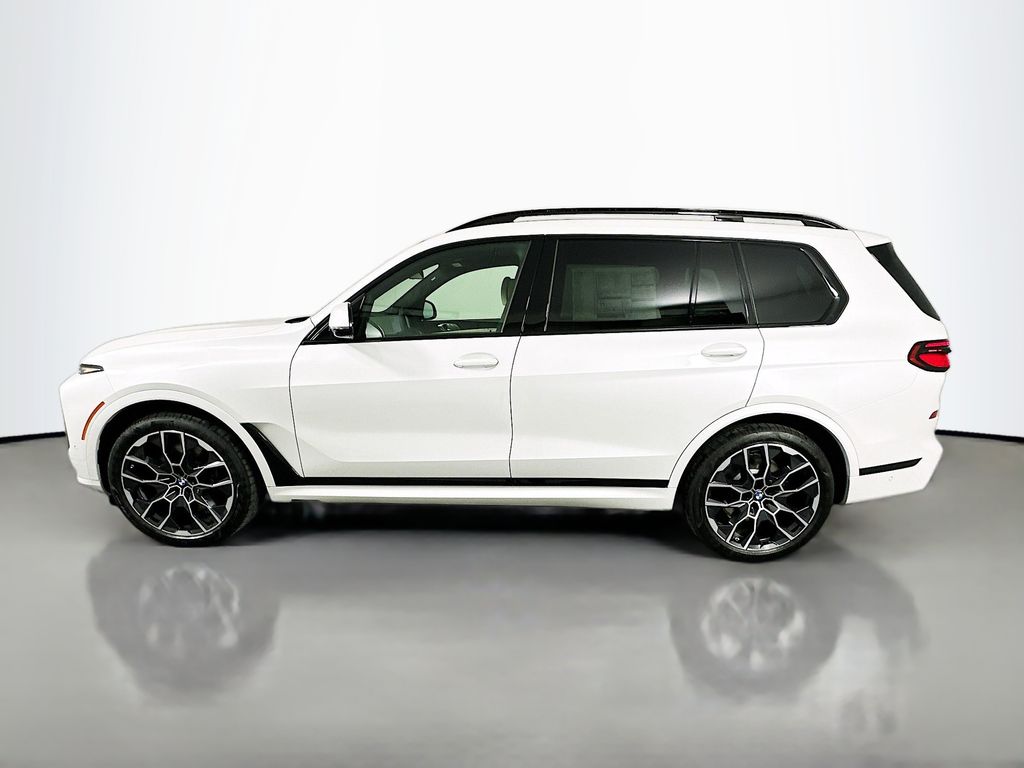 Thumbnail: 2027 BMW X7 - 8