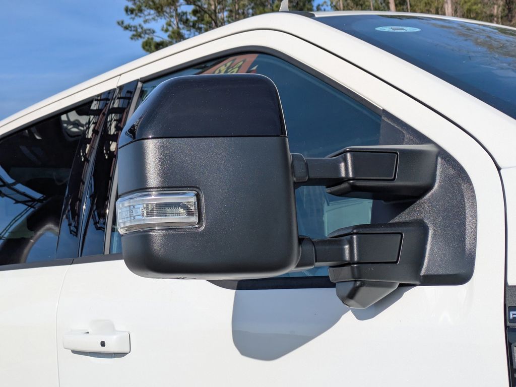 2026 Ford F-250 Super Duty Platinum