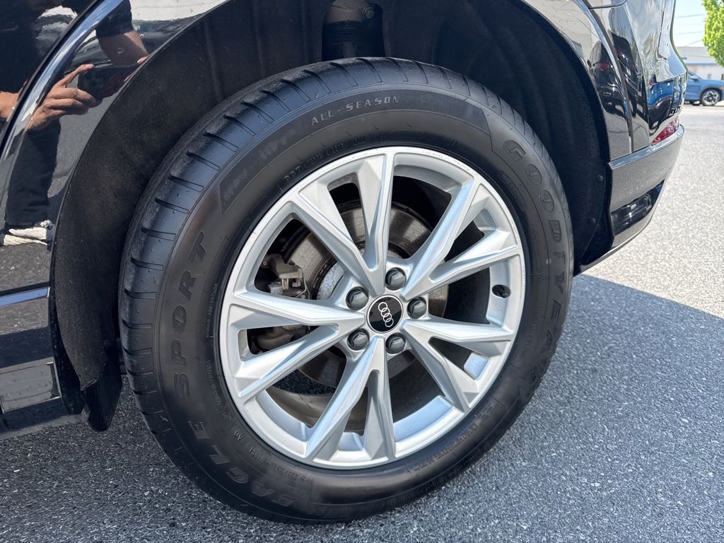 2025 Audi Q3 Premium Black at Audi Porsche Sewickley